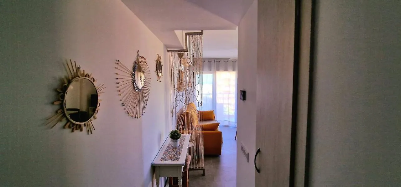 Acogedor,Apartamento.Piscina, Vistas, Terraza Benalmadena Spain